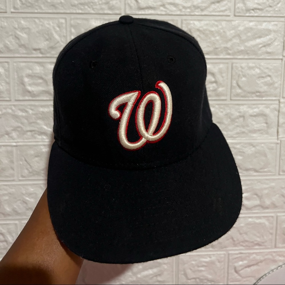 Hat - Picture 3 of 3